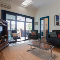 South_Fremantle_Family_Cottage_Accommodation44
